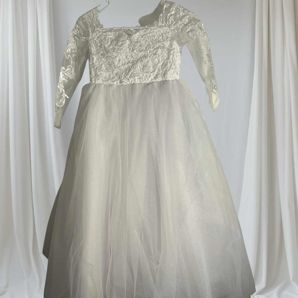 Flower Girl Dress Youth 8-10 White‎ Layers Of Tulle Sheer Long Sleeves Bow 921
